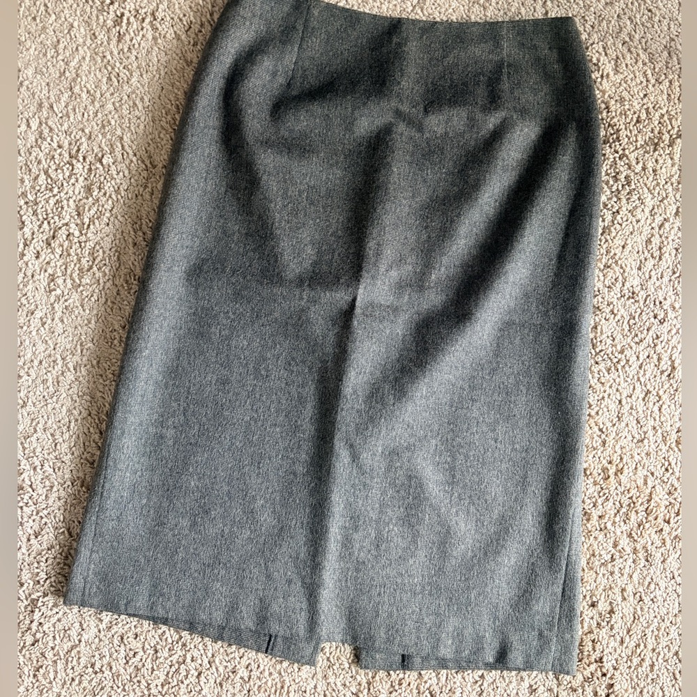 Vintage Max Mara Virgin Wool & Angora Skirt – Made in Italy | Size 6